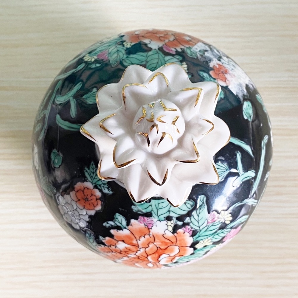 VTG Oriental Asian Black White Floral Decor Mini Jar with Lid Vase Home Decor - Picture 3 of 8